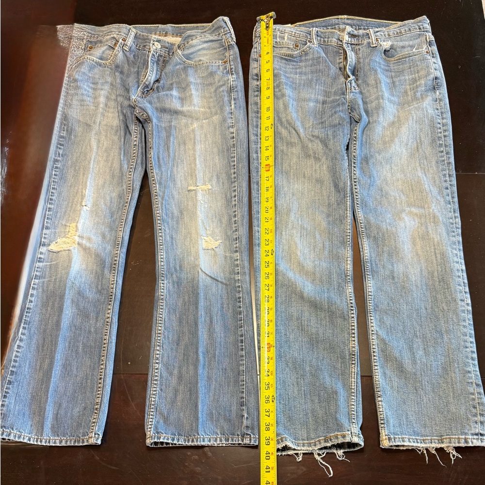 Pair of Levi’s Size 32 Classic Blue Men's Jeans